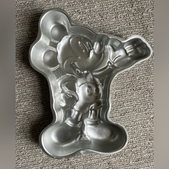 Wilton Other - Disney Mickey Mouse Wilton Cake Pan